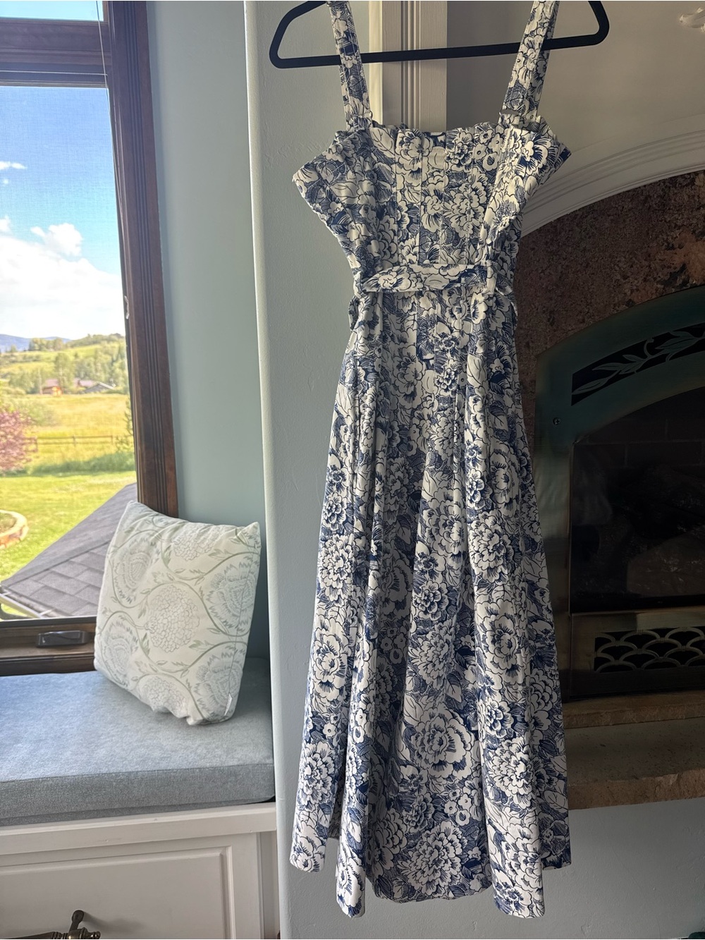 Cinq a Sept Brawnen Sketchbook Floral Print Dress - Picture 4 of 5